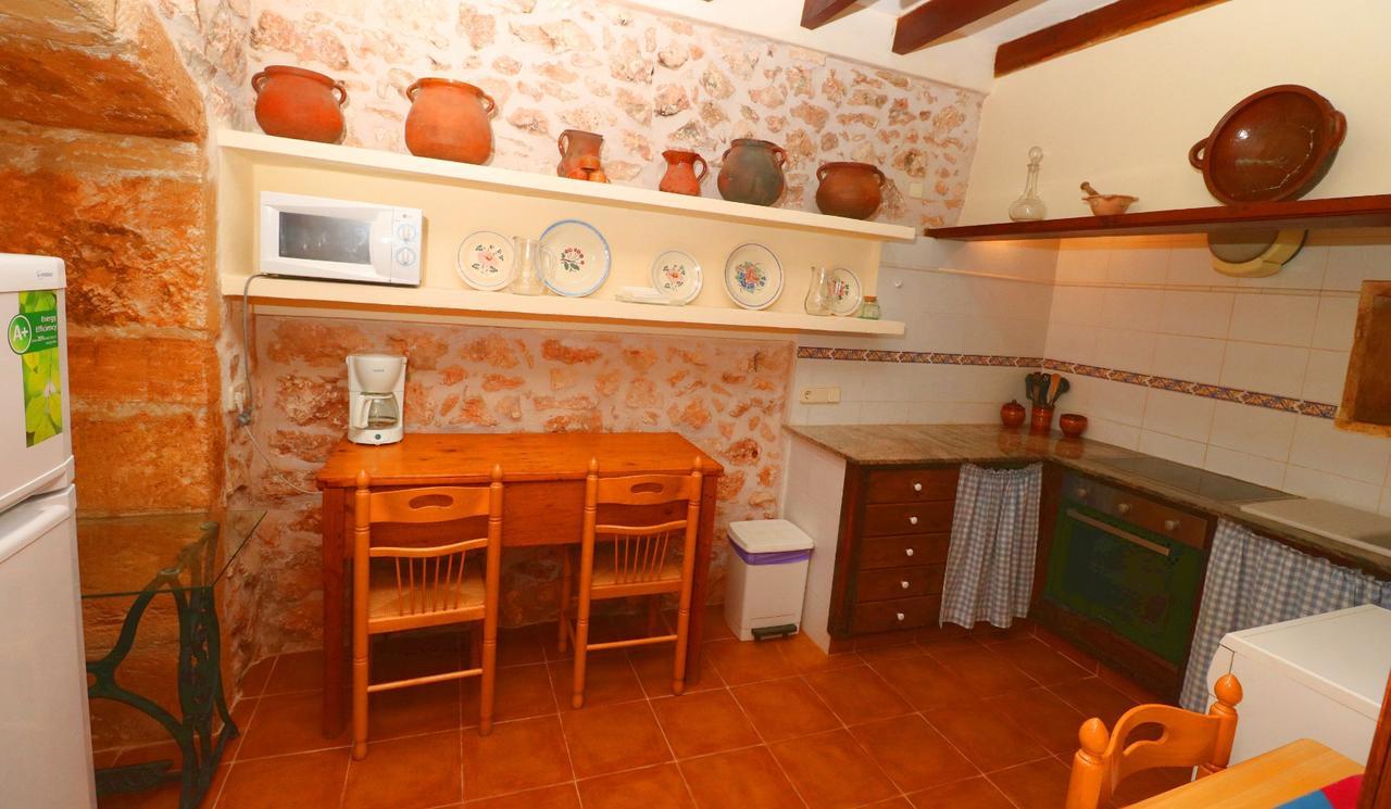 Can Cova Llombarts Esterno foto