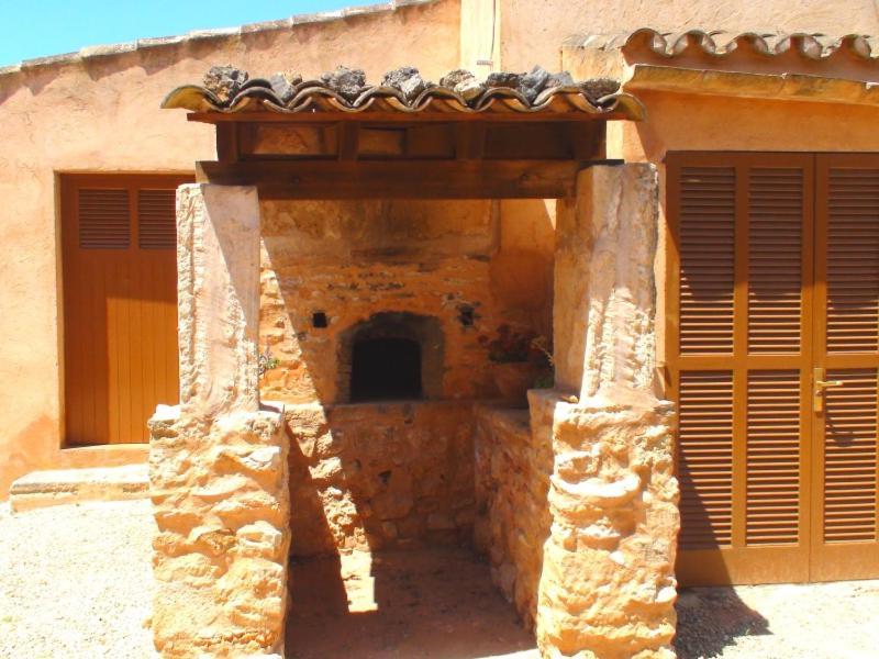 Can Cova Llombarts Esterno foto